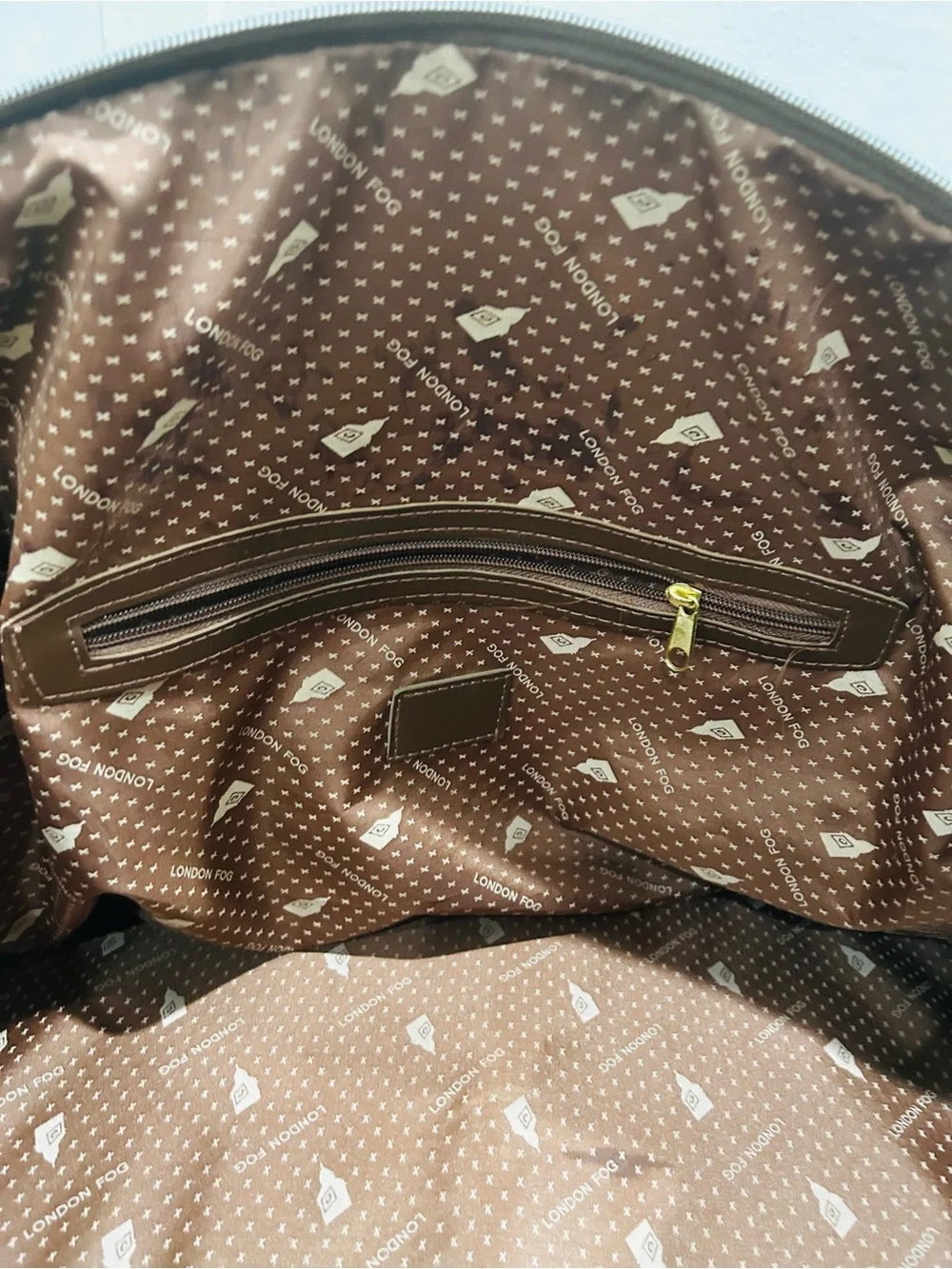 LONDON FOG Cambridge Weekender Bag 22”